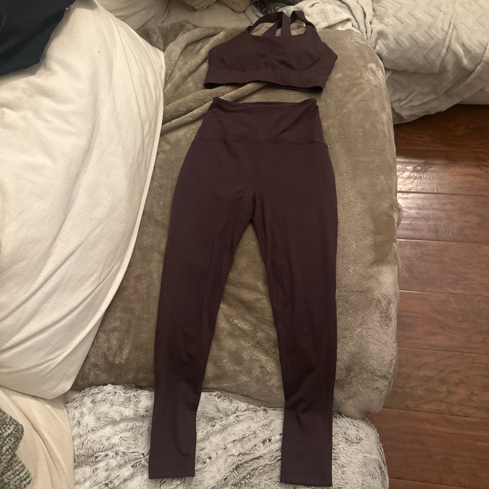 Beyond yoga maroon plum workout yoga set - Picture 7 of 8
